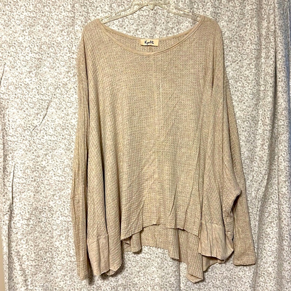 Slouchy Cream Top